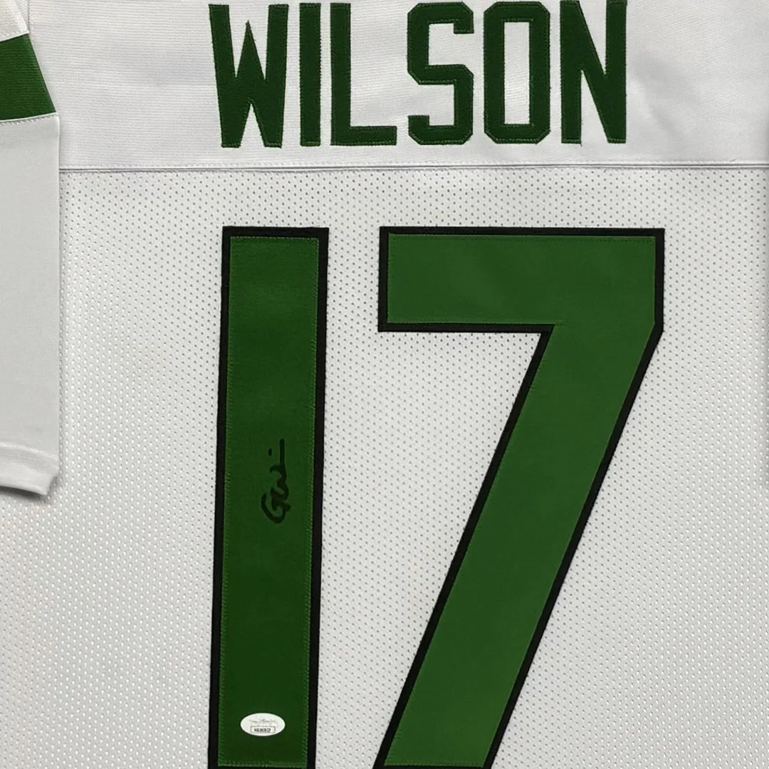 Garrett Wilson Signed New York White Custom Double-Suede Framed football Jersey (JSA)