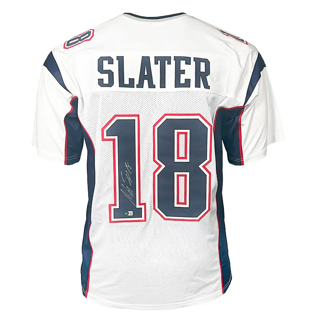 Matthew Slater Signed New England White Football Jersey (Beckett)