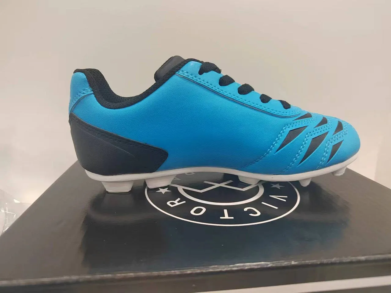 New Victor Sierra Kids Cattura MD Jr Soccer Shoes Blue/Black Size 12T