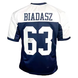 Tyler Biadasz Signed Dallas Thanksgiving Football Jersey (Beckett)